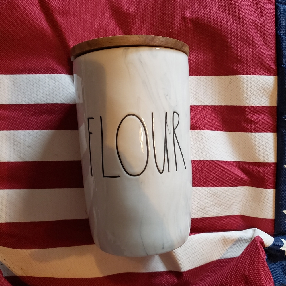 Rae Dunn "Flour" Container